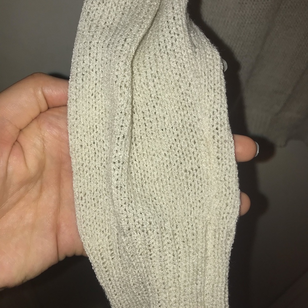 Sweater - Picture 3 of 6